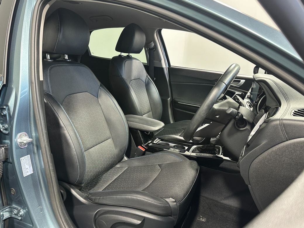 2023 Kia XCeed