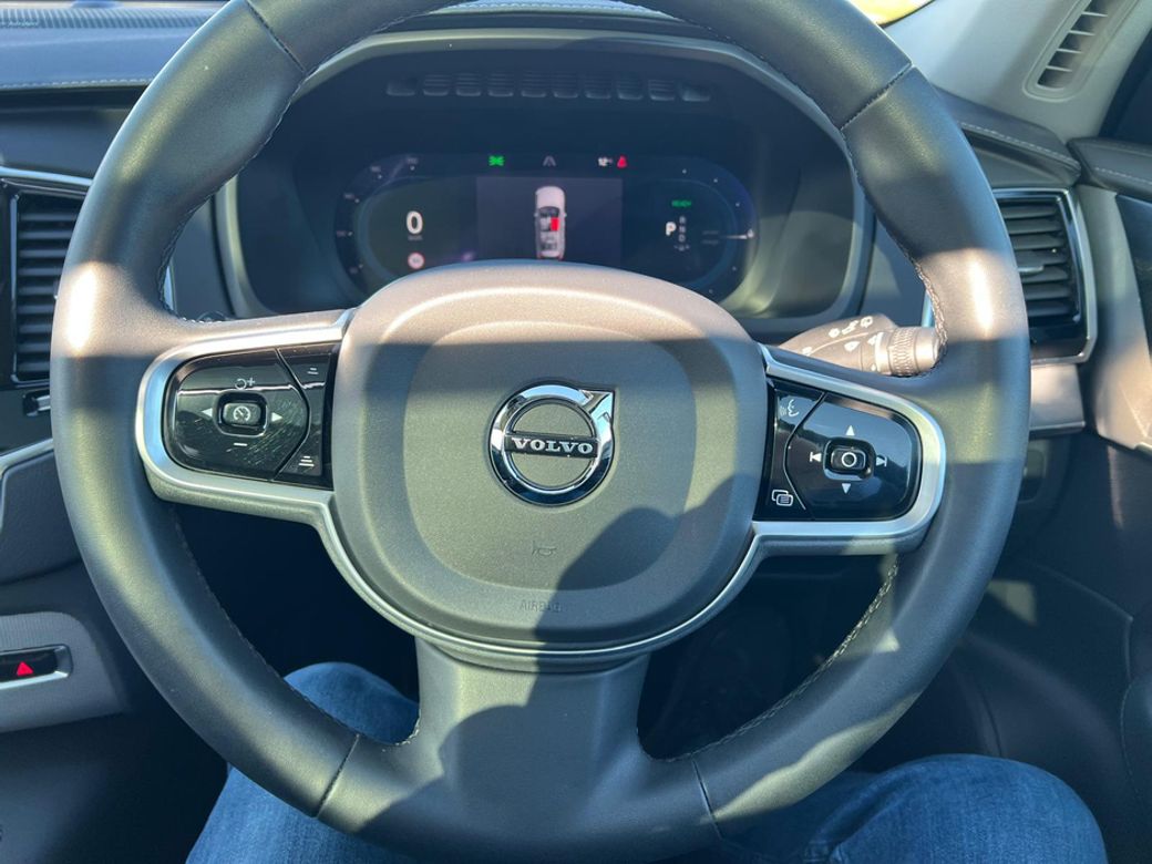 2022 Volvo XC90