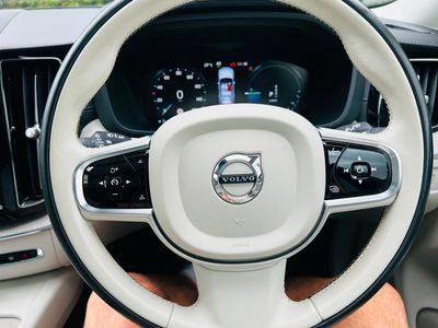 2021 Volvo XC60