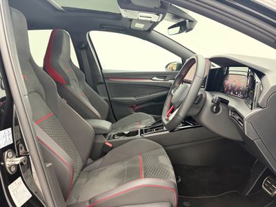 2025 Volkswagen Golf