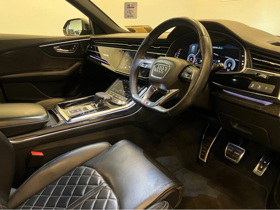 2020 Audi Q8