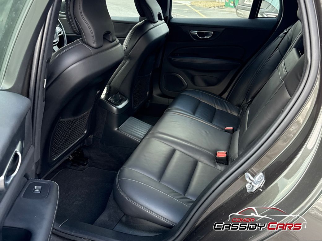 2021 Volvo V60