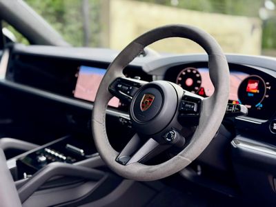 2024 Porsche Cayenne