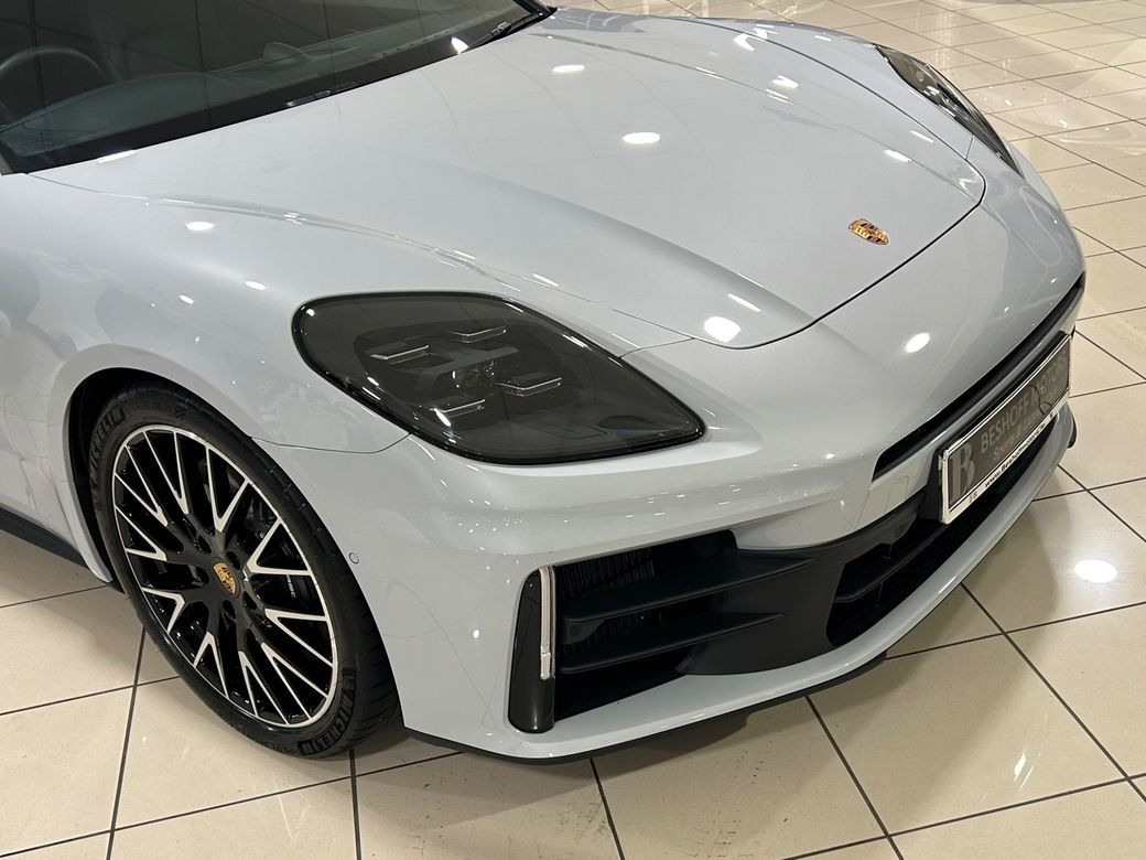 2024 Porsche Panamera