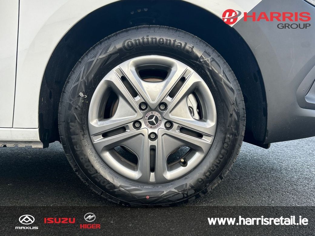 2025 White Mercedes-Benz Citan