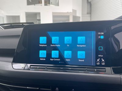 2021 Volkswagen Golf