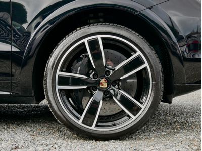 2022 Porsche Cayenne