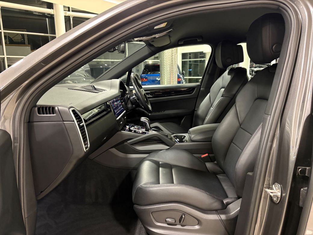 2022 Porsche Cayenne