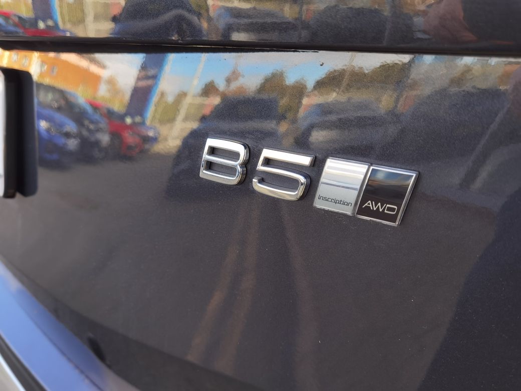 2020 Volvo XC90