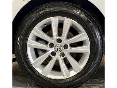 2017 Volkswagen Polo