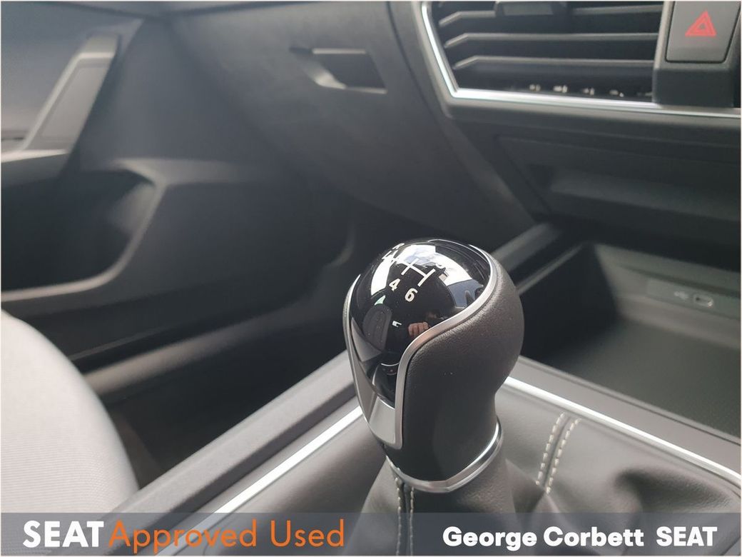 2025 SEAT Leon