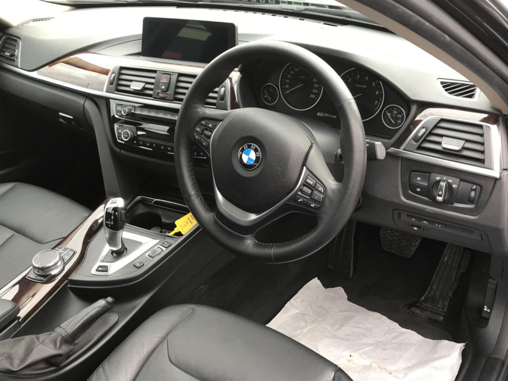 2018 BMW 3 Series