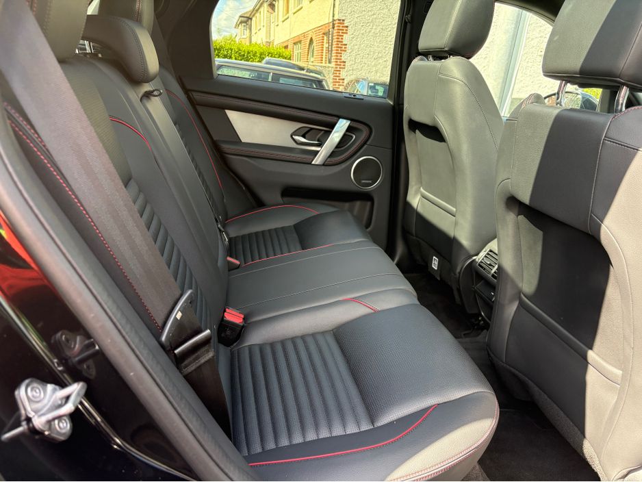 2022 Land Rover Discovery