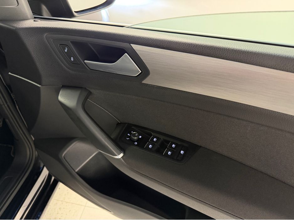 2018 Volkswagen Touran