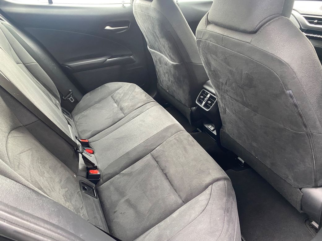 2023 Lexus UX 300e