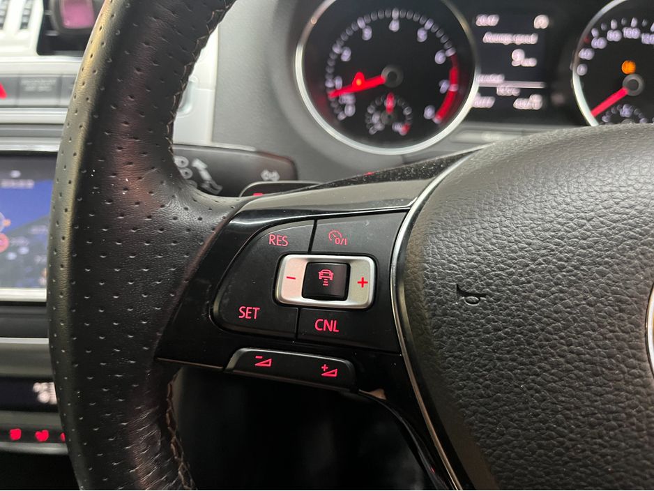 2016 Volkswagen Polo