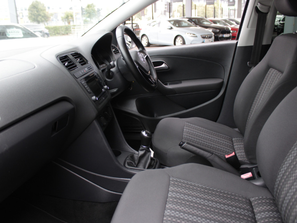 2016 Volkswagen Polo