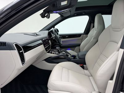 2022 Porsche Cayenne