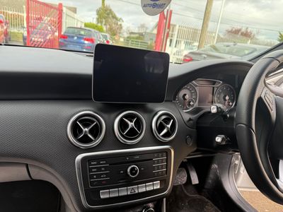 2018 Mercedes-Benz A 180