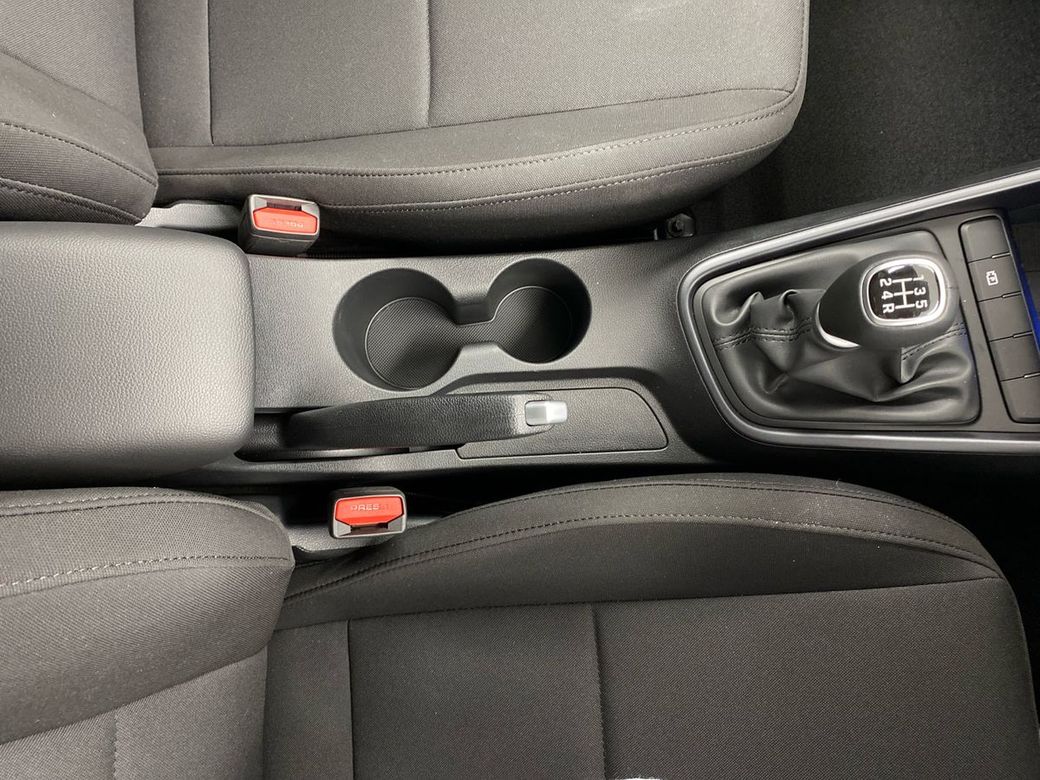 2025 Hyundai i20