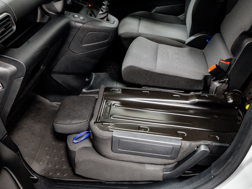 2024 Peugeot Partner