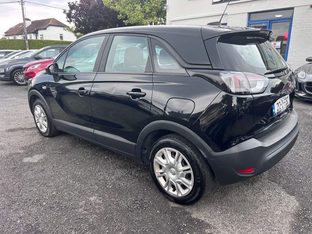 2021 Opel Crossland X