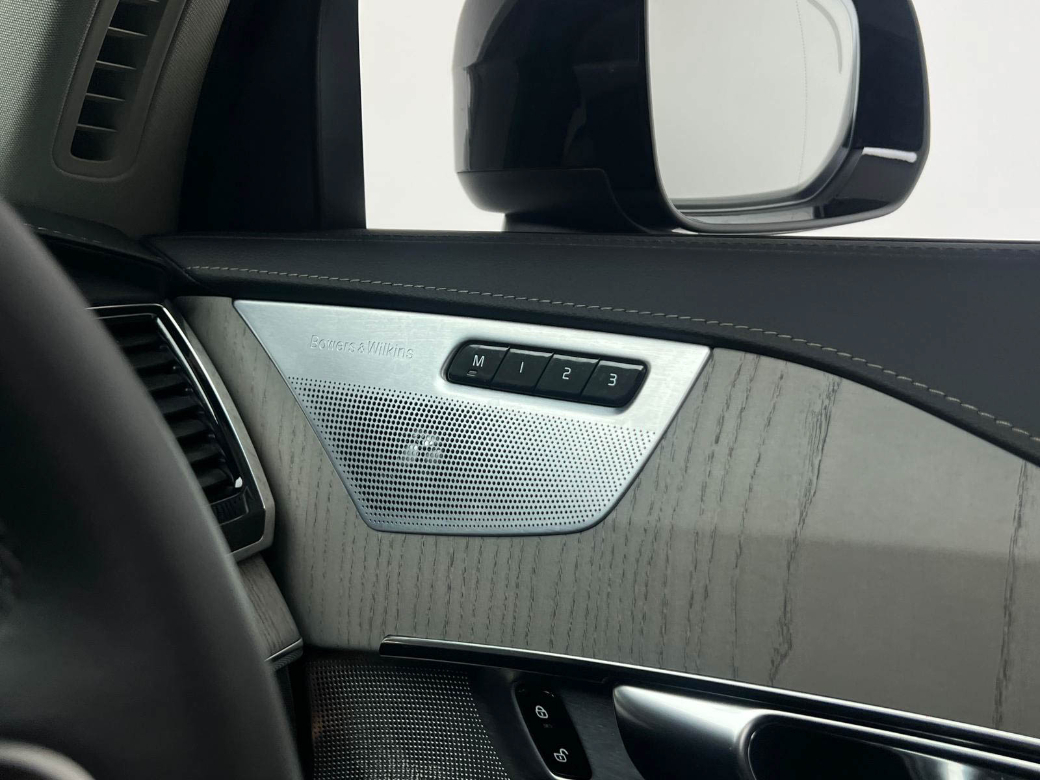 2024 Volvo XC90