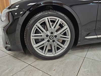 2025 Bentley Continental