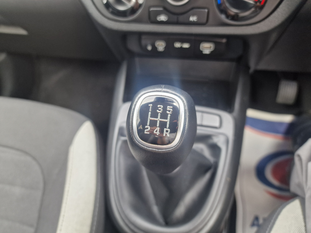 2023 Hyundai i10