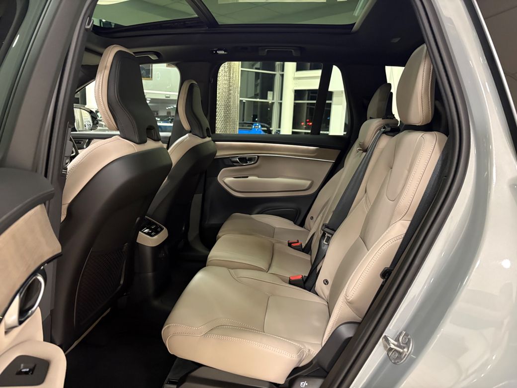 2026 Volvo XC90