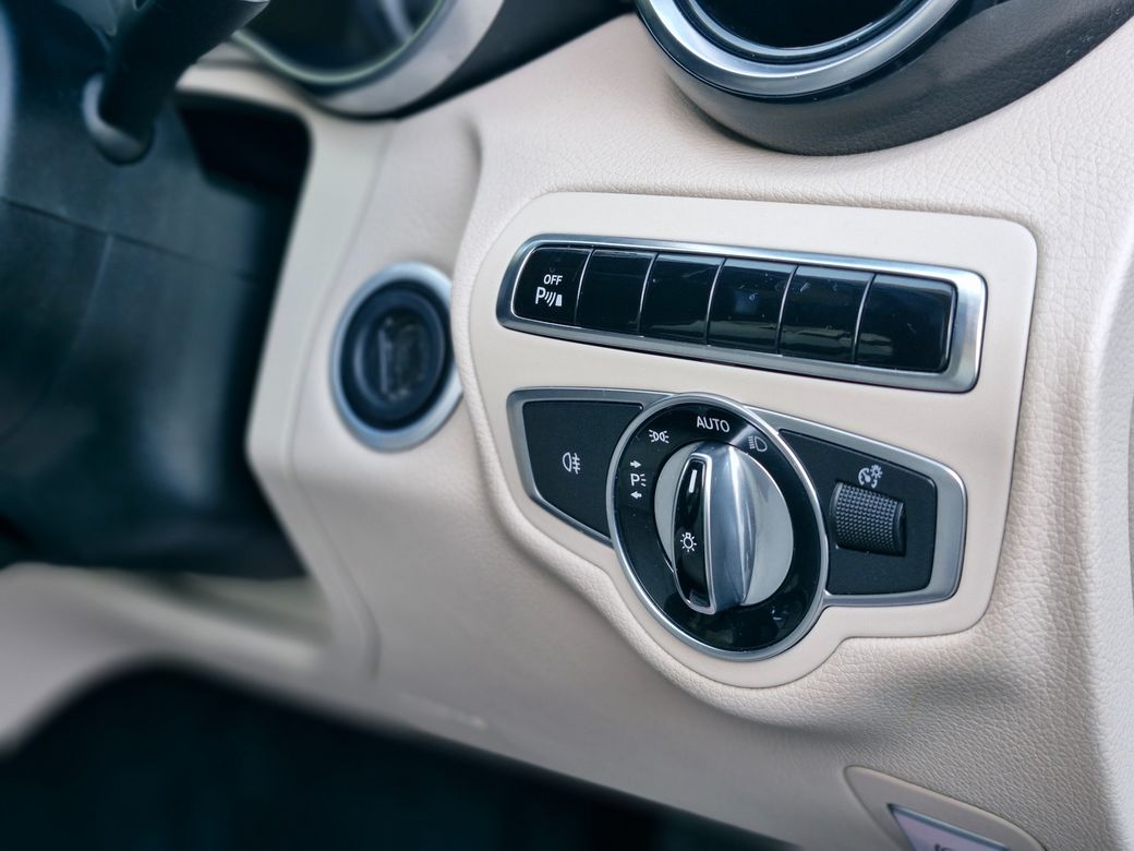 2016 Mercedes-Benz C Class