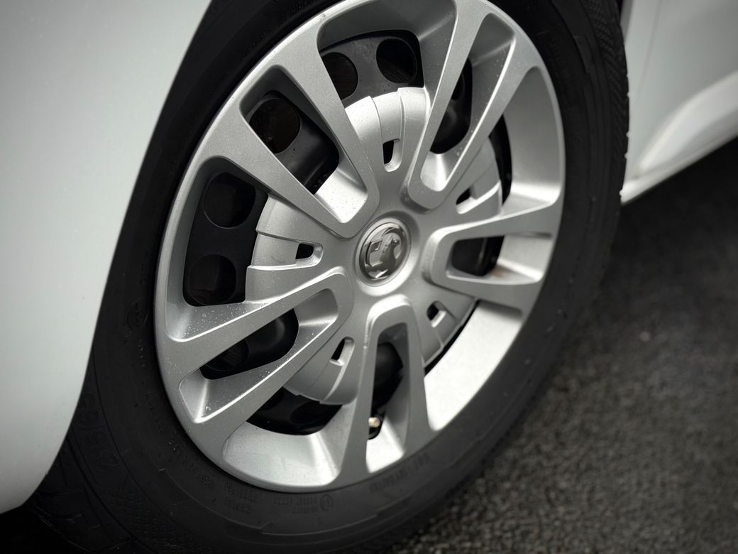 2023 Vauxhall Vivaro