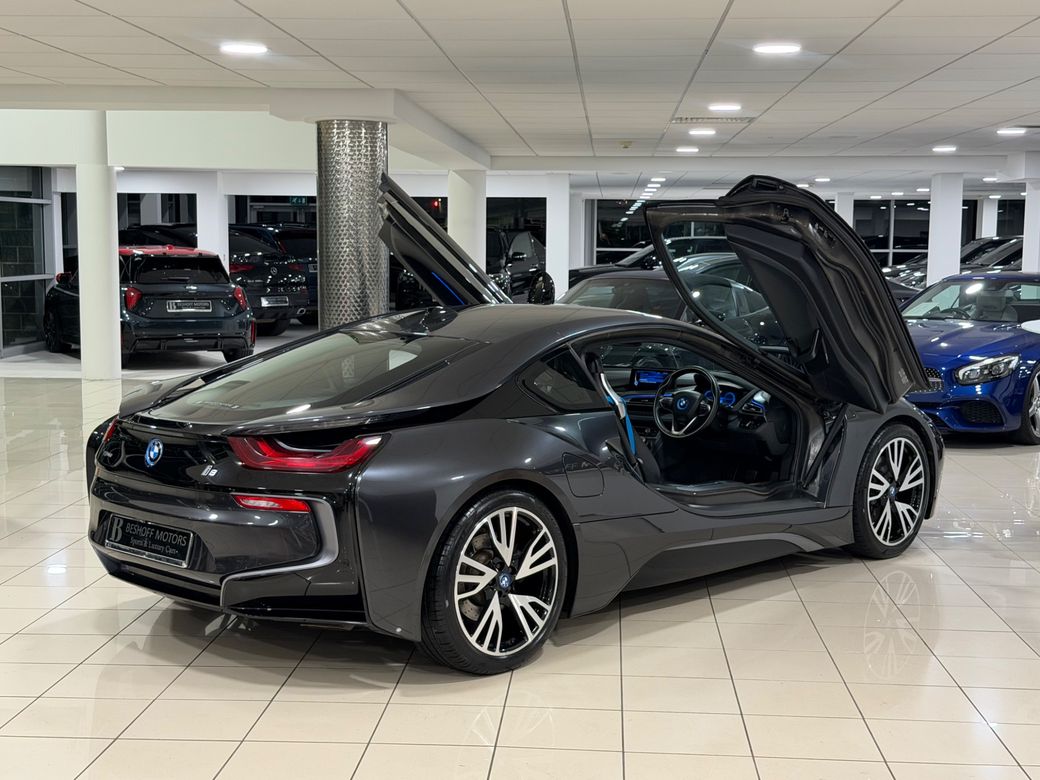 2014 BMW i8