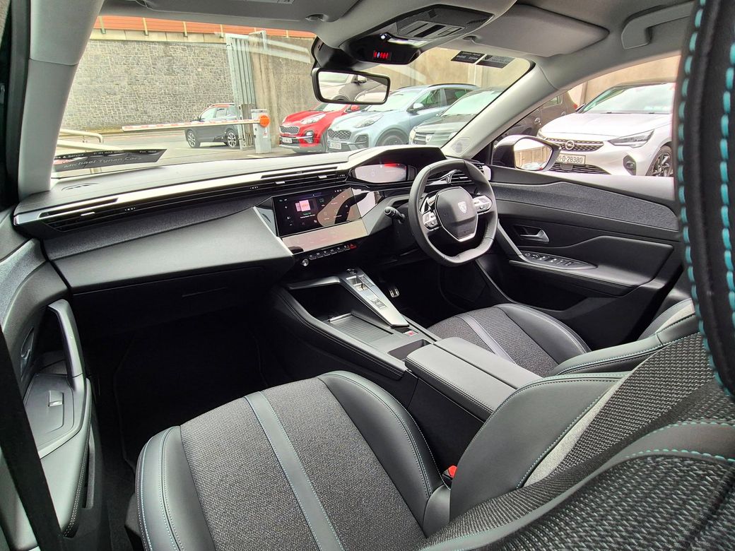 2023 Peugeot 308