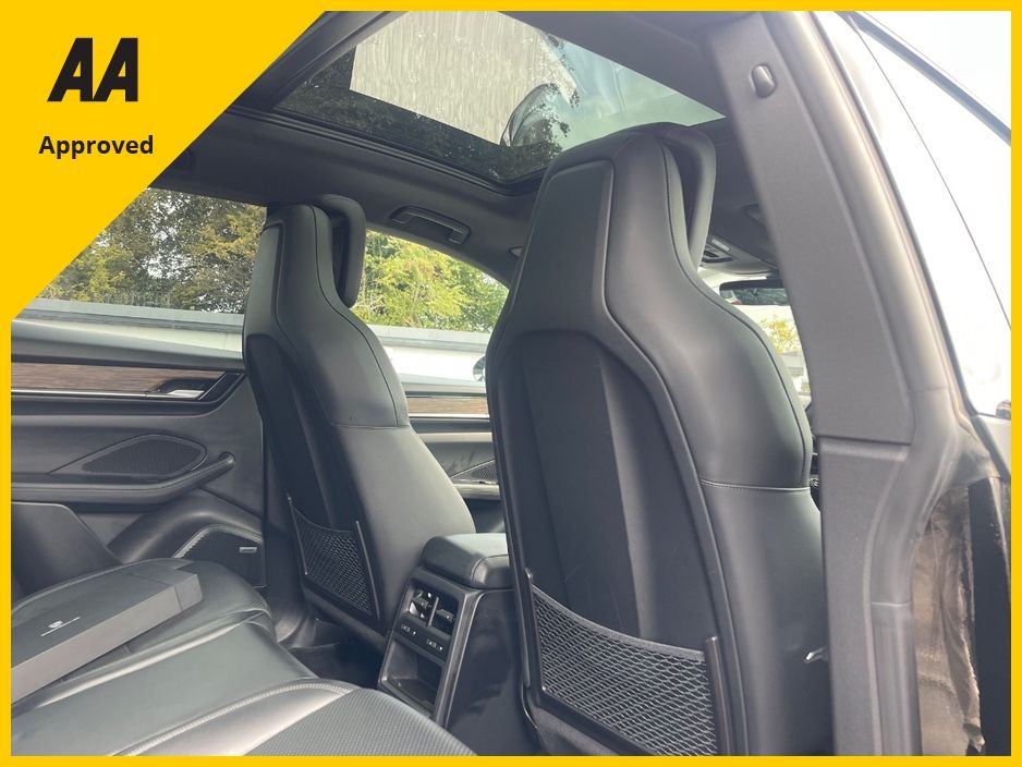 2024 Porsche Macan