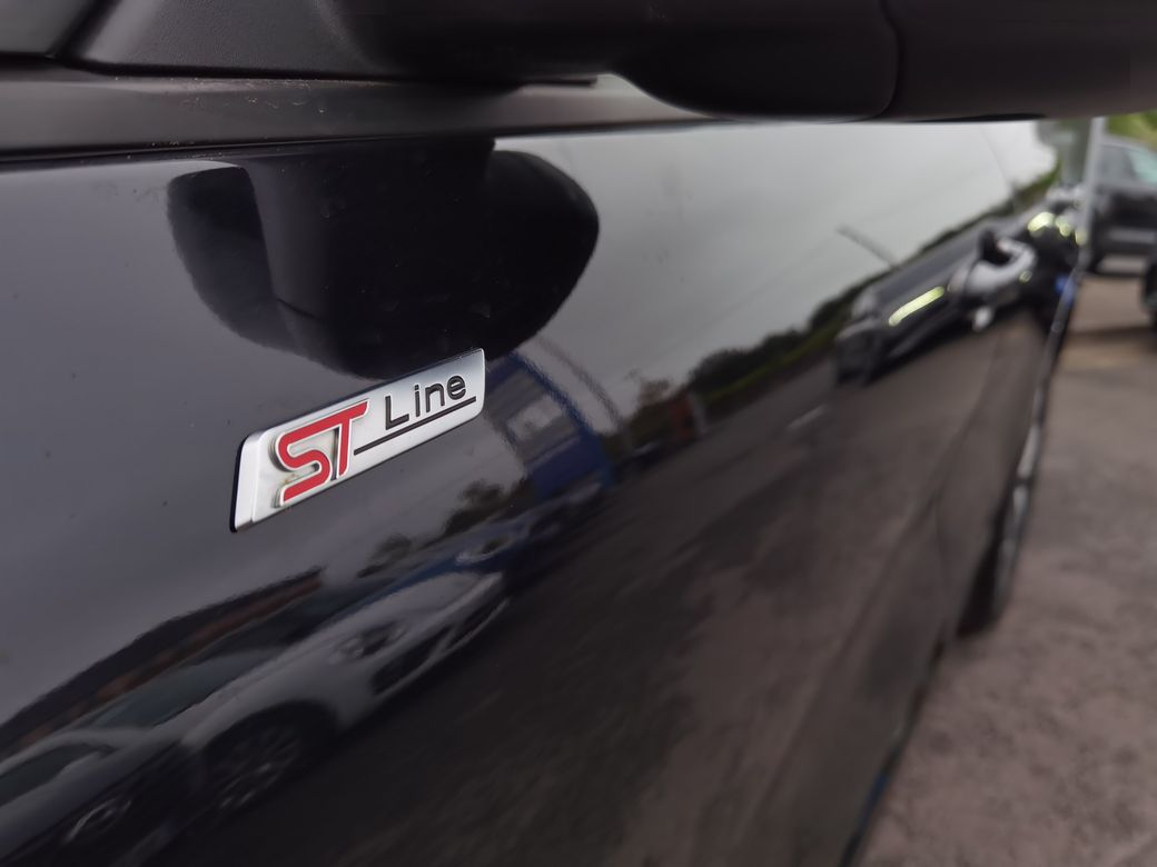 2023 Ford Kuga