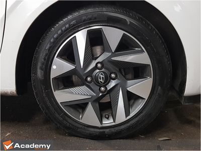 2025 Hyundai i10