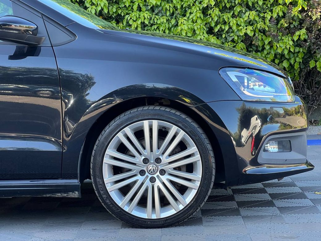 2015 Volkswagen Polo