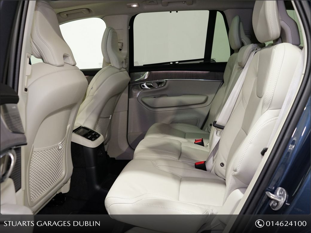 2025 Volvo XC90