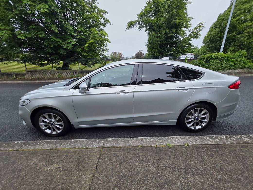 2020 Ford Mondeo