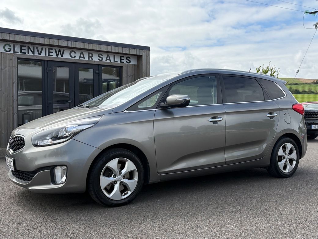 2016 Kia Carens