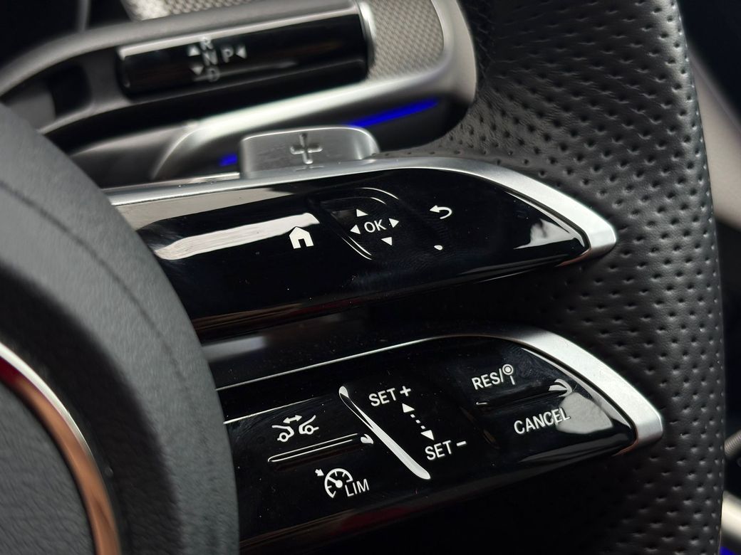 2025 Mercedes-Benz GLC Class