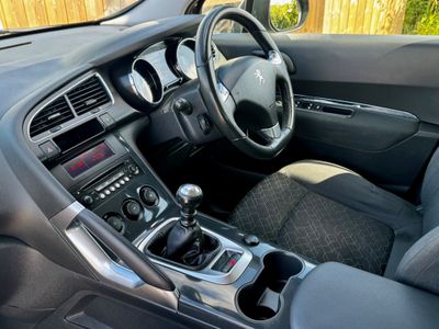 2015 Peugeot 3008