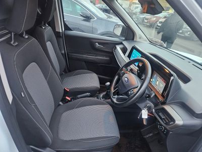 2024 Ford Transit Courier