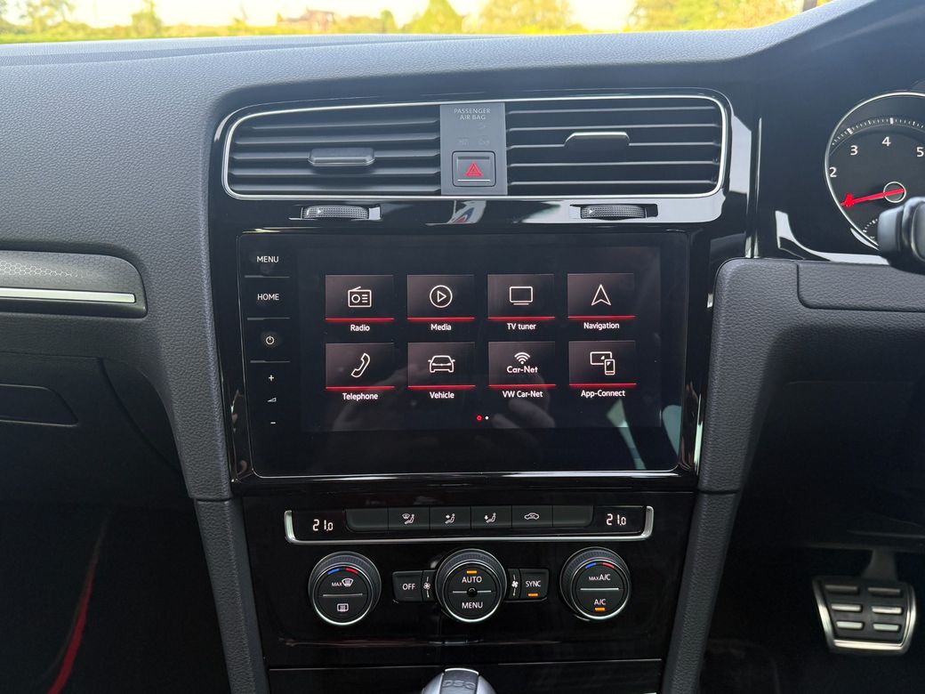 2017 Volkswagen Golf