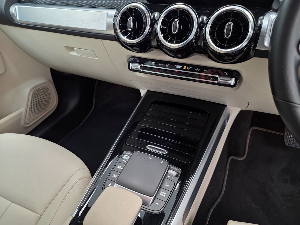 2022 Mercedes-Benz GLB Class