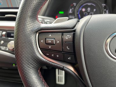 2021 Lexus ES 300h