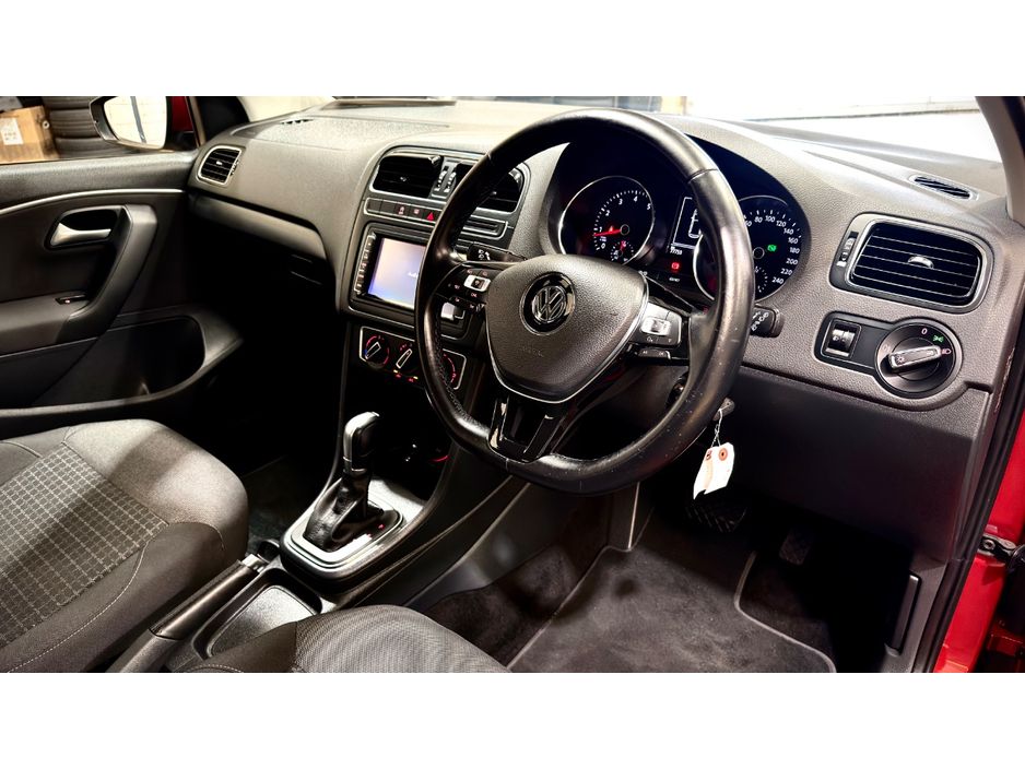 2015 Volkswagen Polo