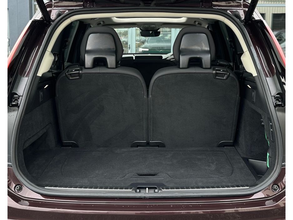 2025 Volvo XC90
