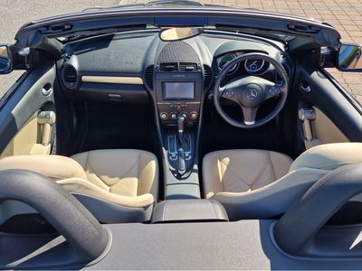 2010 Mercedes-Benz SLK Class